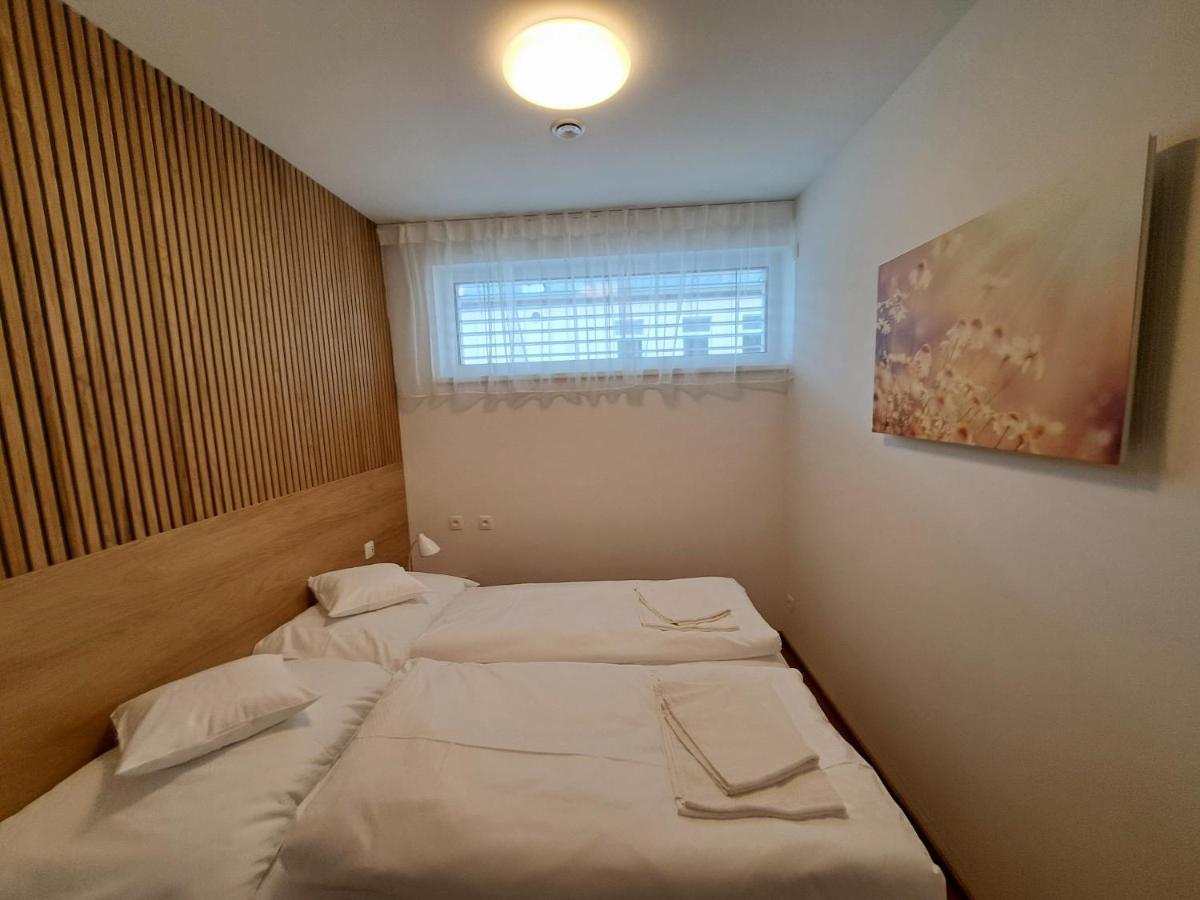 6Bits Apartments Jesenik Luaran gambar
