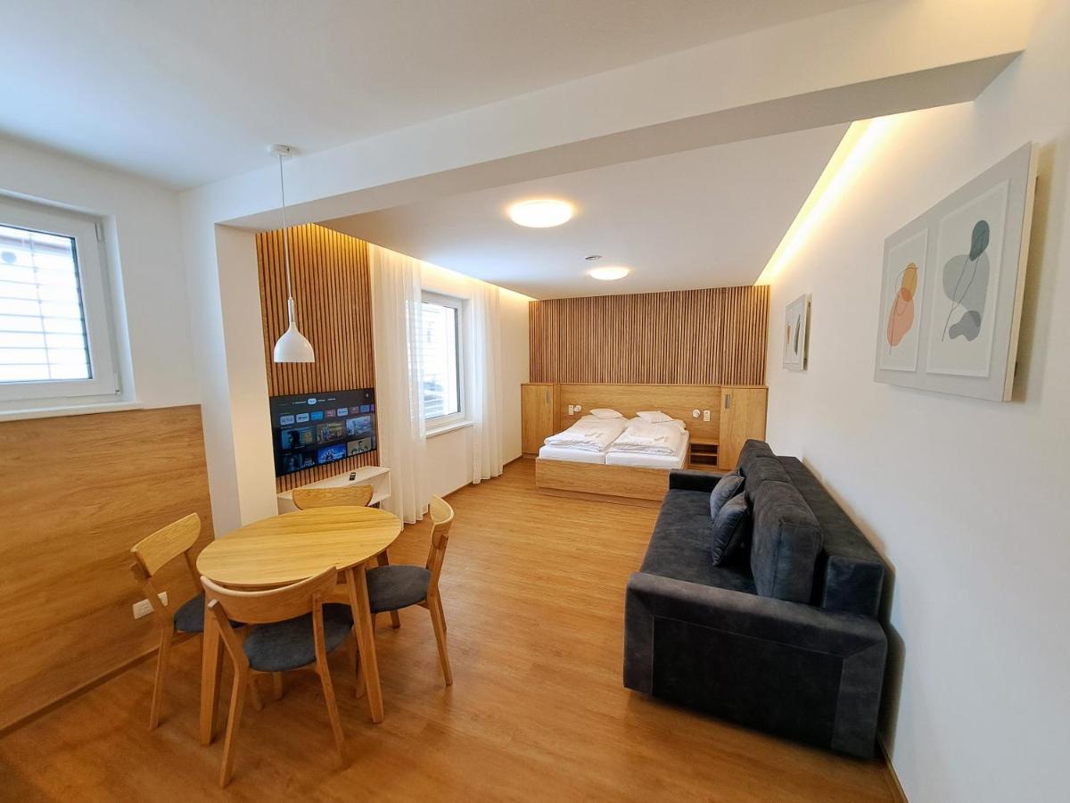 6Bits Apartments Jesenik Luaran gambar